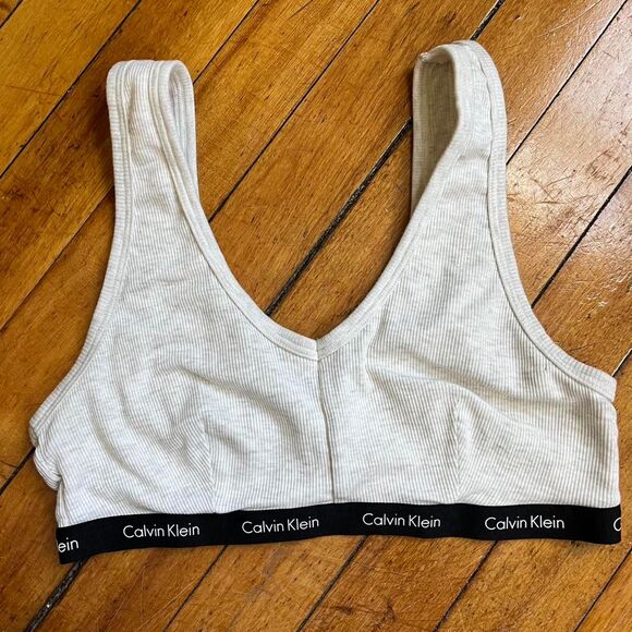 Calvin Klein Ribbed Bra Women's M Grey Cream Black Bralette - Picture 1 of 6